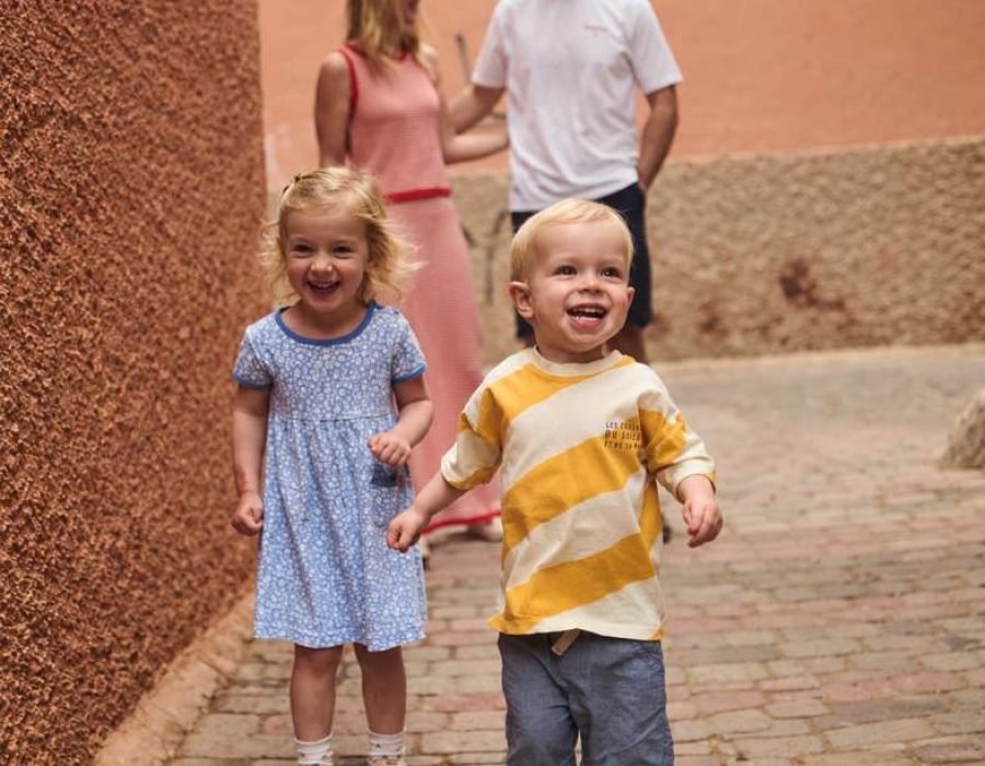 family with kids in marrakech